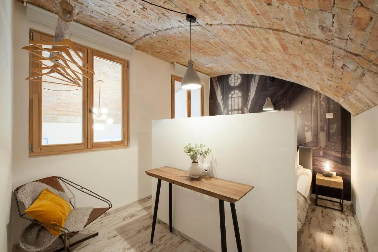Historic Apartment In Budapest Downtown 0*,